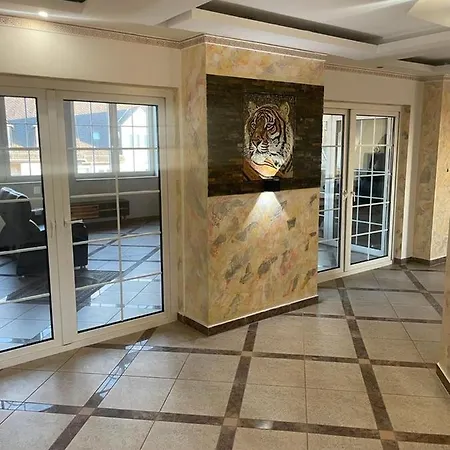 Apartment Luxuriöse Im Herzen Von Rlp